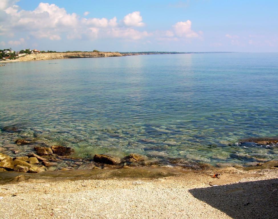 B&B Casale Siciliano Di Miryam Tiralongo Авола Экстерьер фото