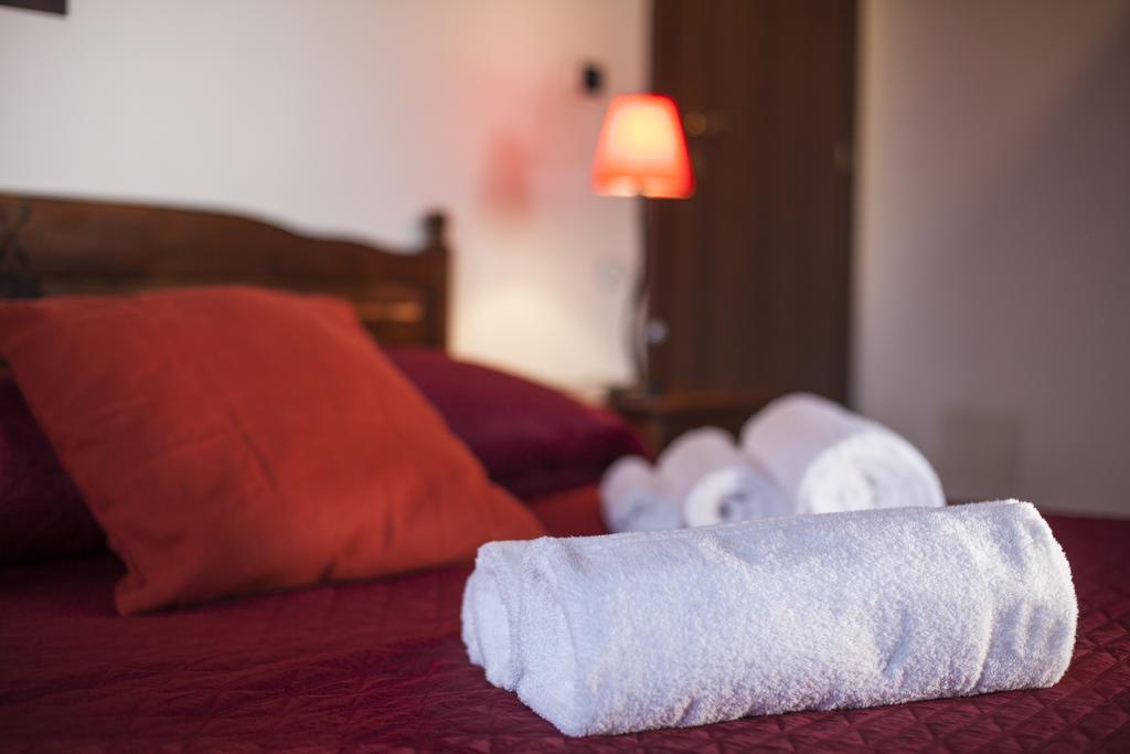 B&B Casale Siciliano Di Miryam Tiralongo Авола Экстерьер фото