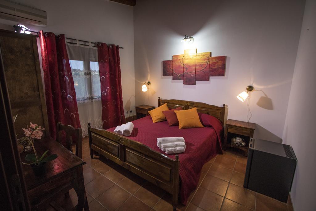 B&B Casale Siciliano Di Miryam Tiralongo Авола Экстерьер фото