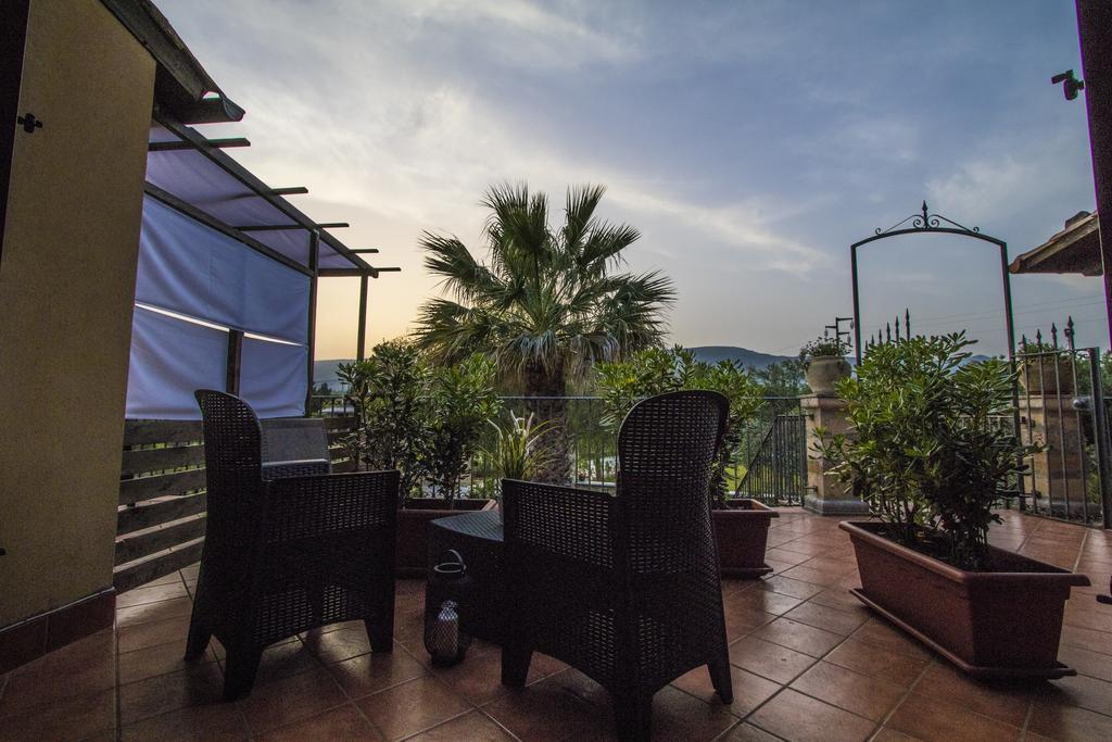 B&B Casale Siciliano Di Miryam Tiralongo Авола Экстерьер фото